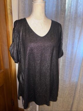 Ivanka Trump Black sparkling V-Neck Short Sleeve Tee